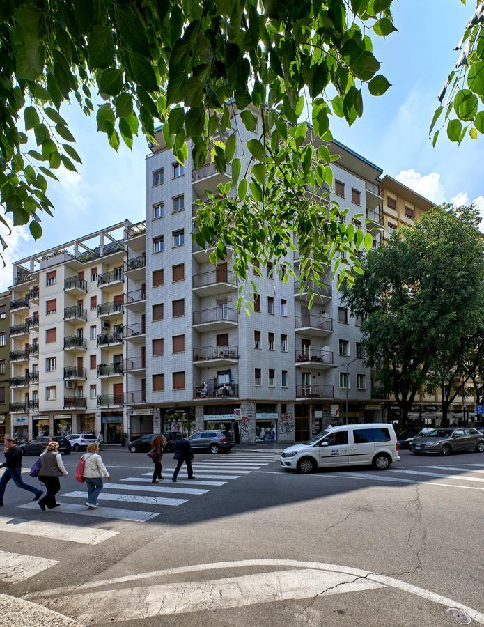 Eleganti Suite In Piazzale Lagosta Milano Eksteriør billede